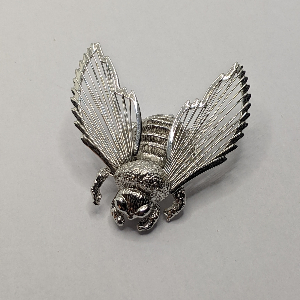 Late 60's, early 70's Monet bee brooch